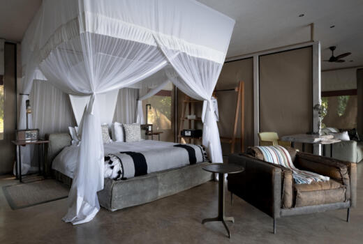1741088000463_STC-Luxury-Suite-4
