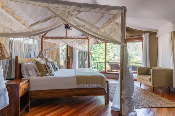 Cedarberg Travel | Anabezi Luxury Tented Camp