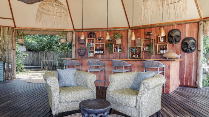Cedarberg Travel | Anabezi Luxury Tented Camp