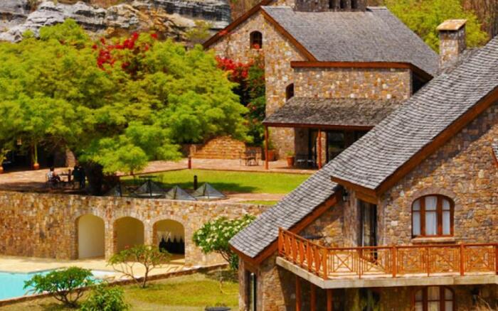 Cedarberg Travel | Le Jardin du Roy