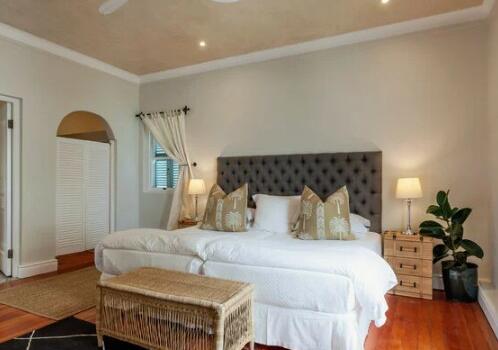 Poolside_Suite